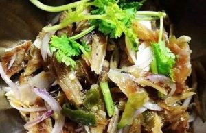 ငါးသရွဲခြောက် မီးဖုတ်သုပ်