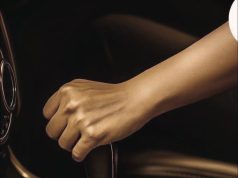 Auto Gear ကားမှာ လုံးဝမလုပ်သင့်တဲ့ အချက် (၅) ချက်